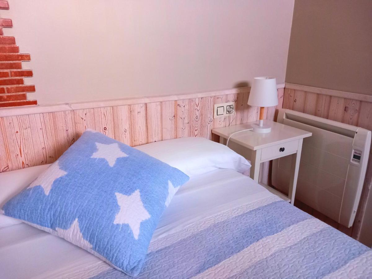 Hotel Puerto Arnela Camarinas Luaran gambar